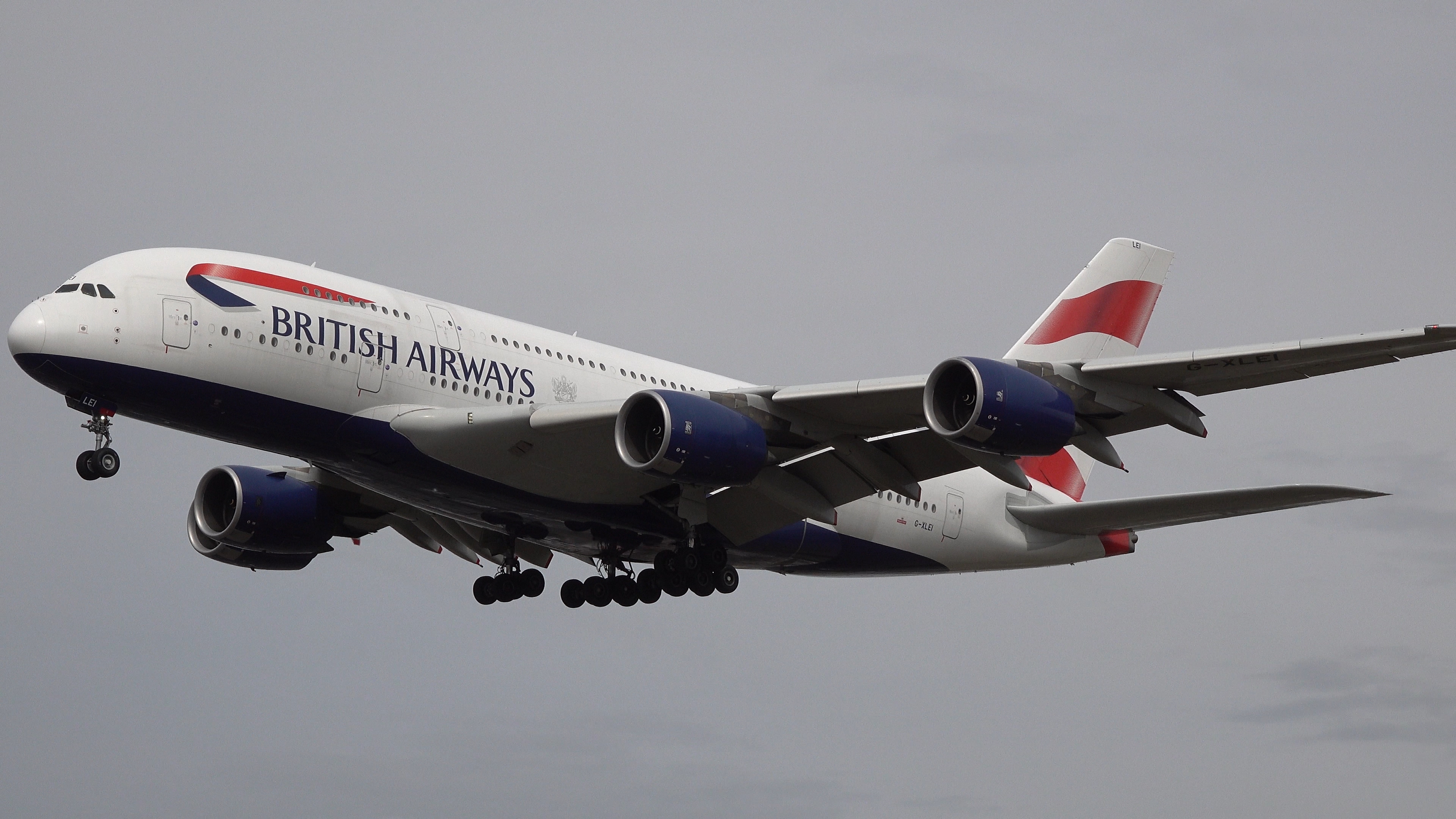 BA Airbus A380 (2)